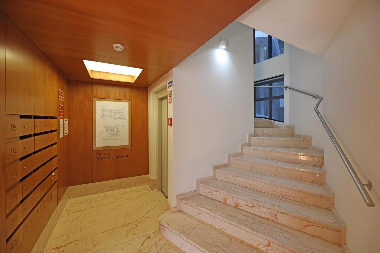 Flh Sa Da Bandeira Modern Apartment Порто Екстериор снимка